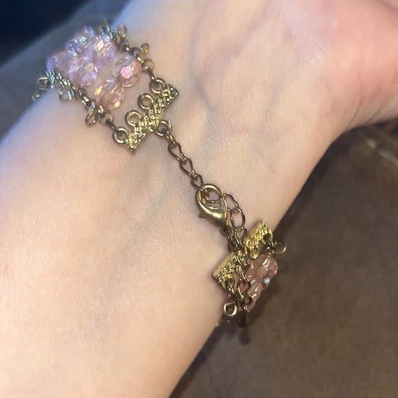 Blush/coral/gold beaded bracelet - Picture 4 of 6